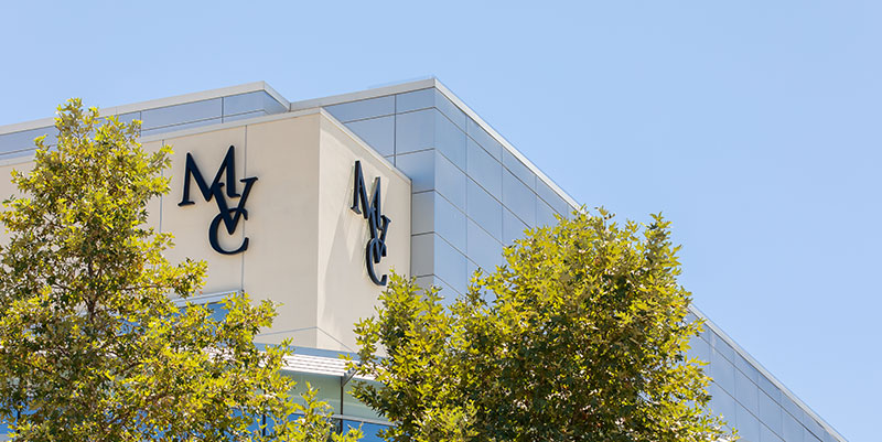 Photo of logo on SAS building