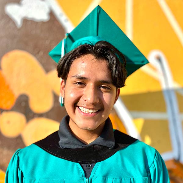 Portrait of Student Speaker Juan Alvarado Diaz